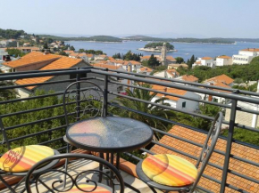 Отель Apartment On Hvar Island  Хвар